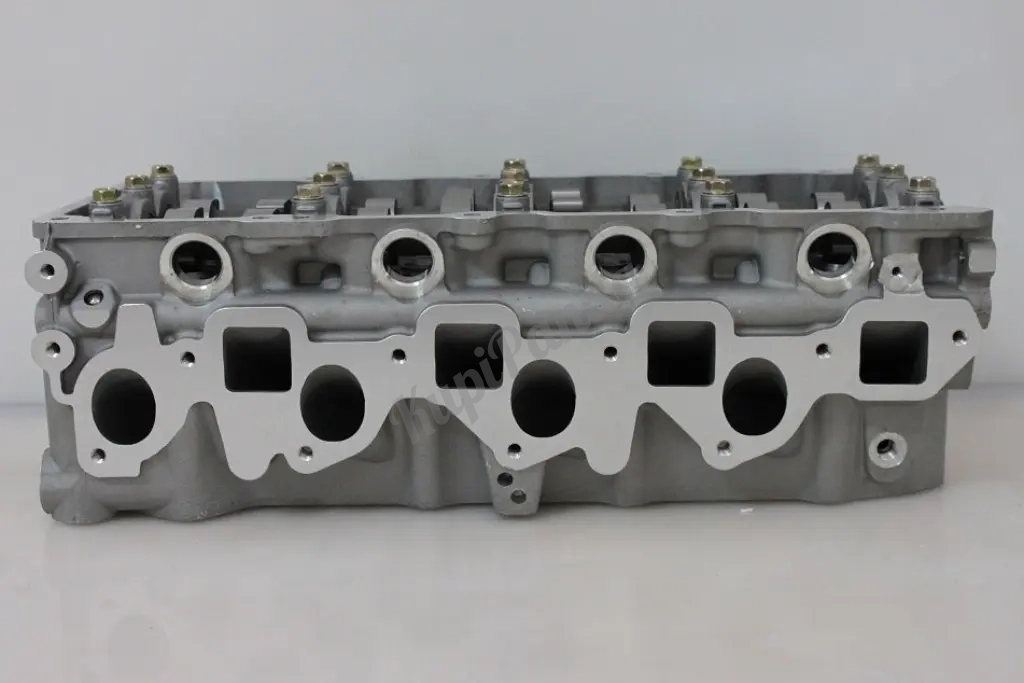 БЦ nissan ZD30ddti в сборе 11039VC101
