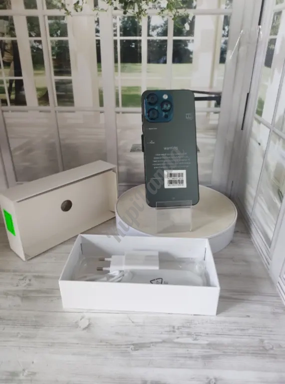 Смартфон 16 pro max 22gb 2tb android новинка