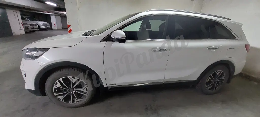 Аренда авто с личным водителем