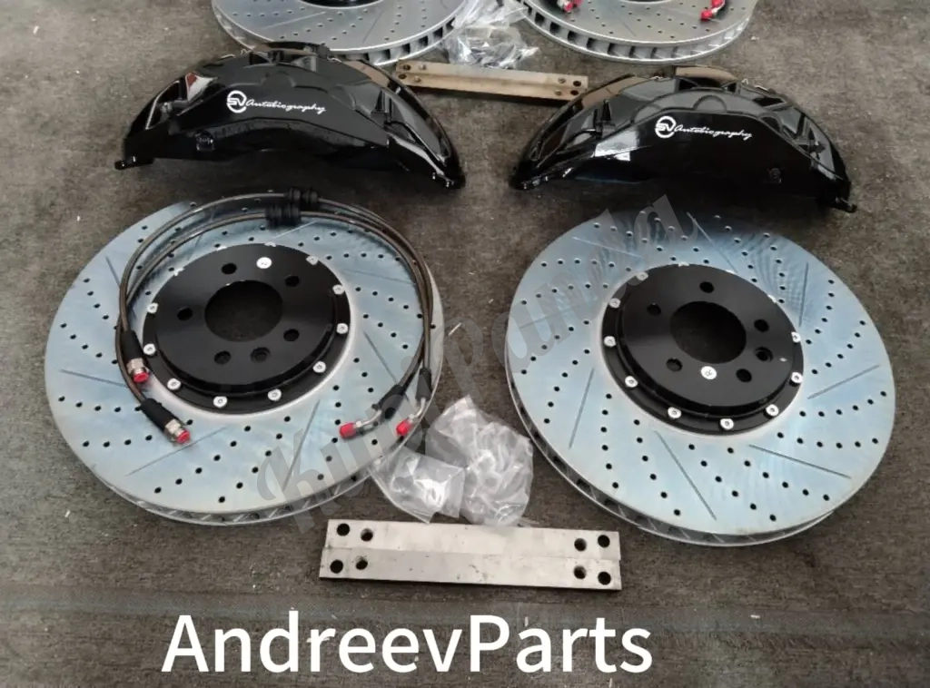 Керамическая тормозная система Brembo 10N, на BMW X 4 M.