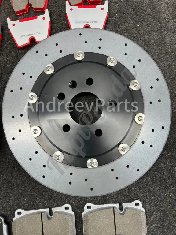 Керамическая тормозная система Brembo 10N, на BMW X 4 M.