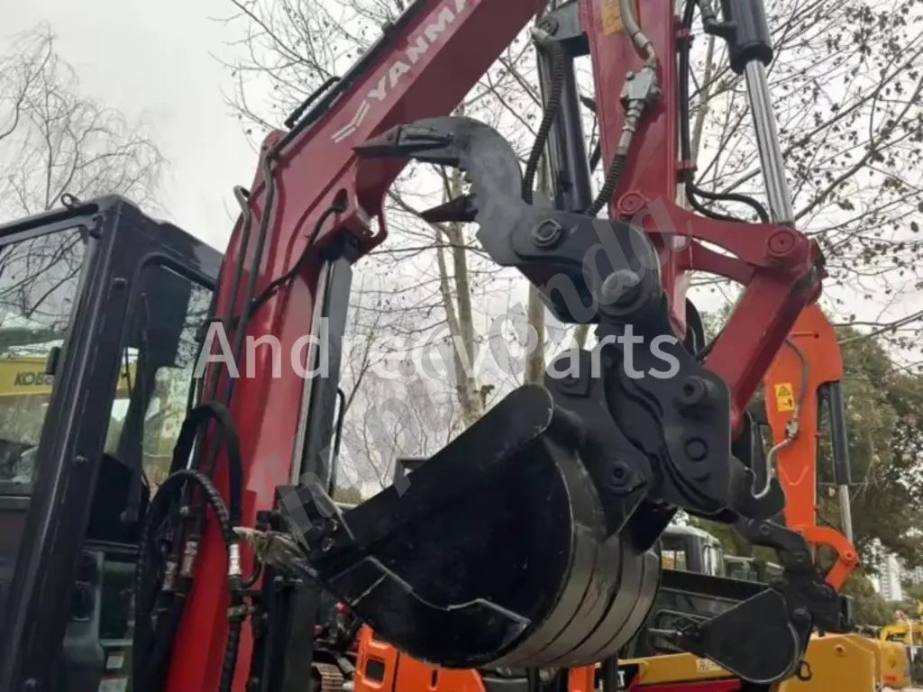 Мини экскаватор Yanmar ViO35-6