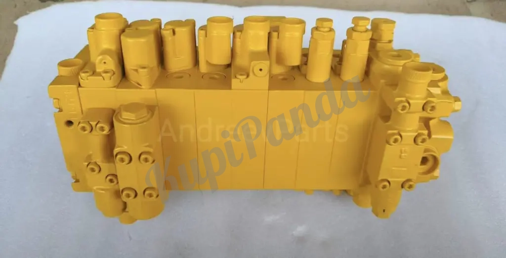 Распределитель Komatsu PC30UU-3