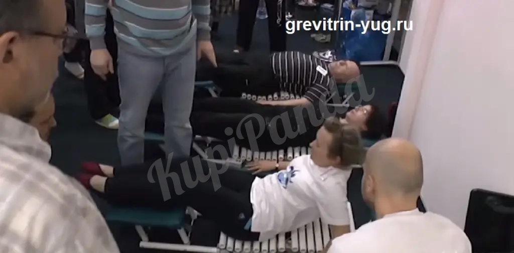 Тренажер "Грэвитрин-Комфорт плюс Вибромассаж" купить-заказать для лечения остеохондроза позвоночника