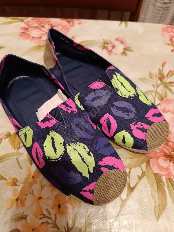 Тапки женские новые