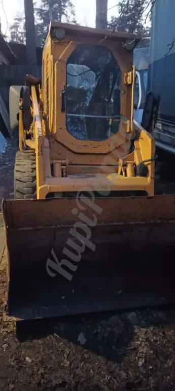 Продается мини погрузчик HYUNDAI HSL610