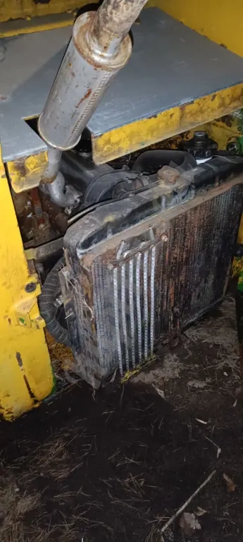 Продается мини погрузчик HYUNDAI HSL610