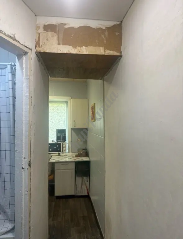 Сдам однокомнатную квартиру в районе центра.