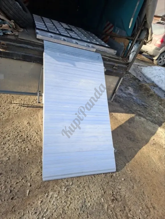 Мост погрузочный приставной ГКА 5.230.100.2/4MГ