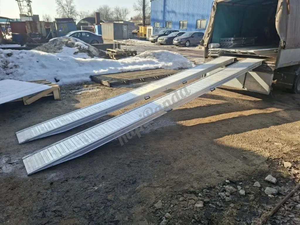 Аппарели погрузочные алюминиевые ГКА 10.600.30.2/100