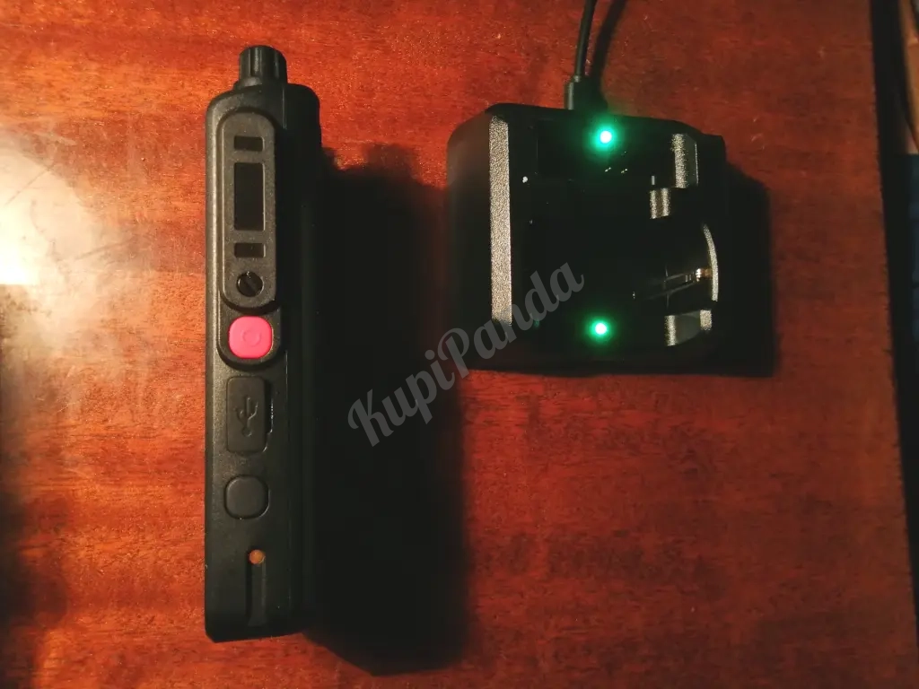 Lend Rover Discovery V8 PTT