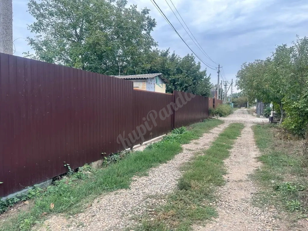 Продаётся участок 10 соток, СНТ, п. Дружелюбный.