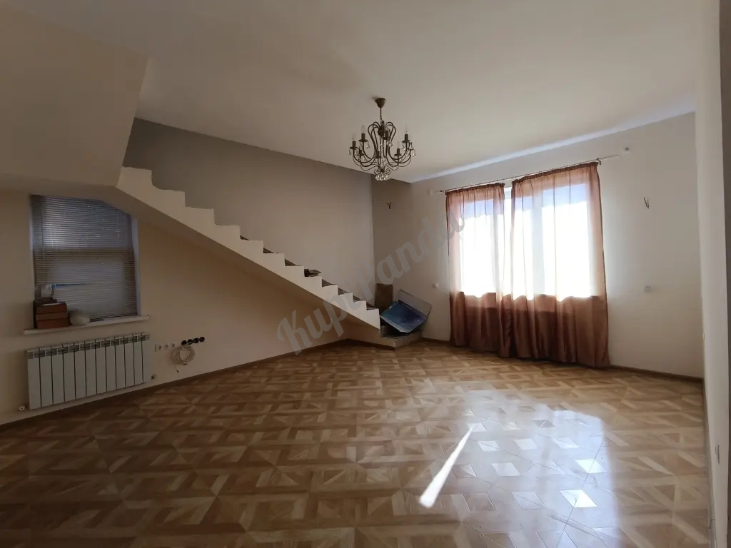 Продаётся новый современный дом 170 кв.м в центре станицы Васюринской.