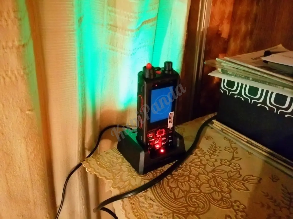 Lend Rover Discovery V8 PTT