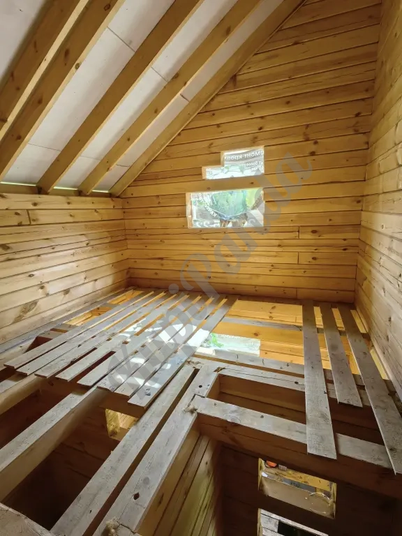 Дом 160 м² на участке 15 сот.