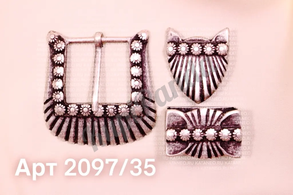 Комплект фурнитуры для женского ремня. Пряжка, шлевка, наконечник.