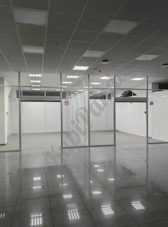 Сдаётся помещение в ТК «Славянский», 31,5 м кв