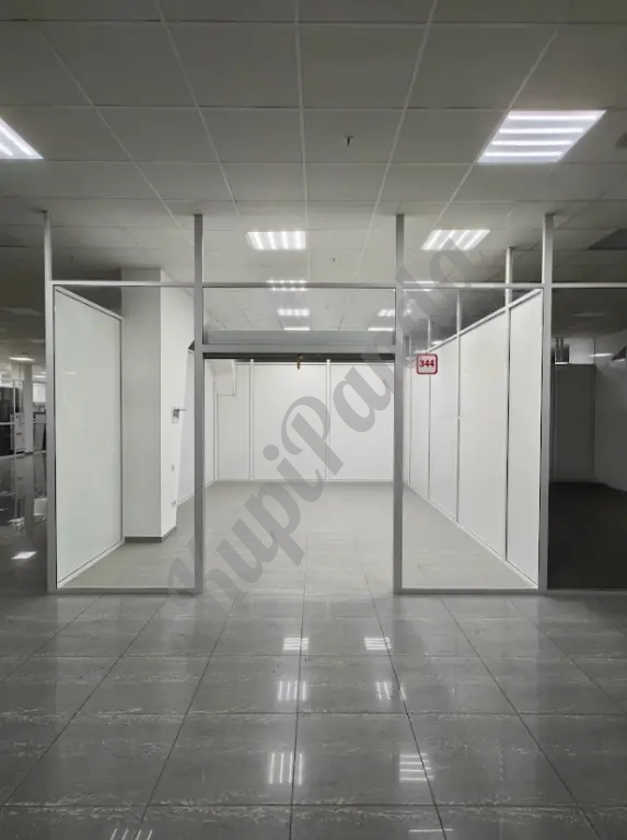 Сдаётся помещение в ТК «Славянский», 31,5 м кв