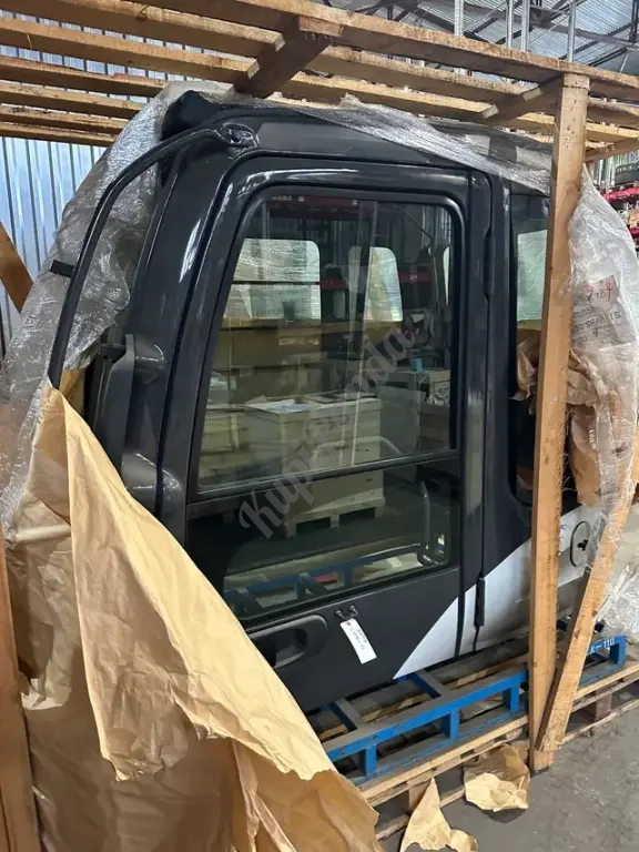 Кабина в сборе (STD) 9199461U HITACHI - возможен торг