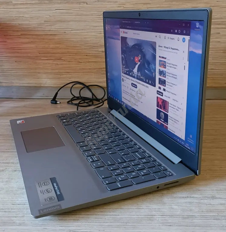 Lenovo s145 15AST m2nvme256gb/hdd500gb/ram8gb ddr4