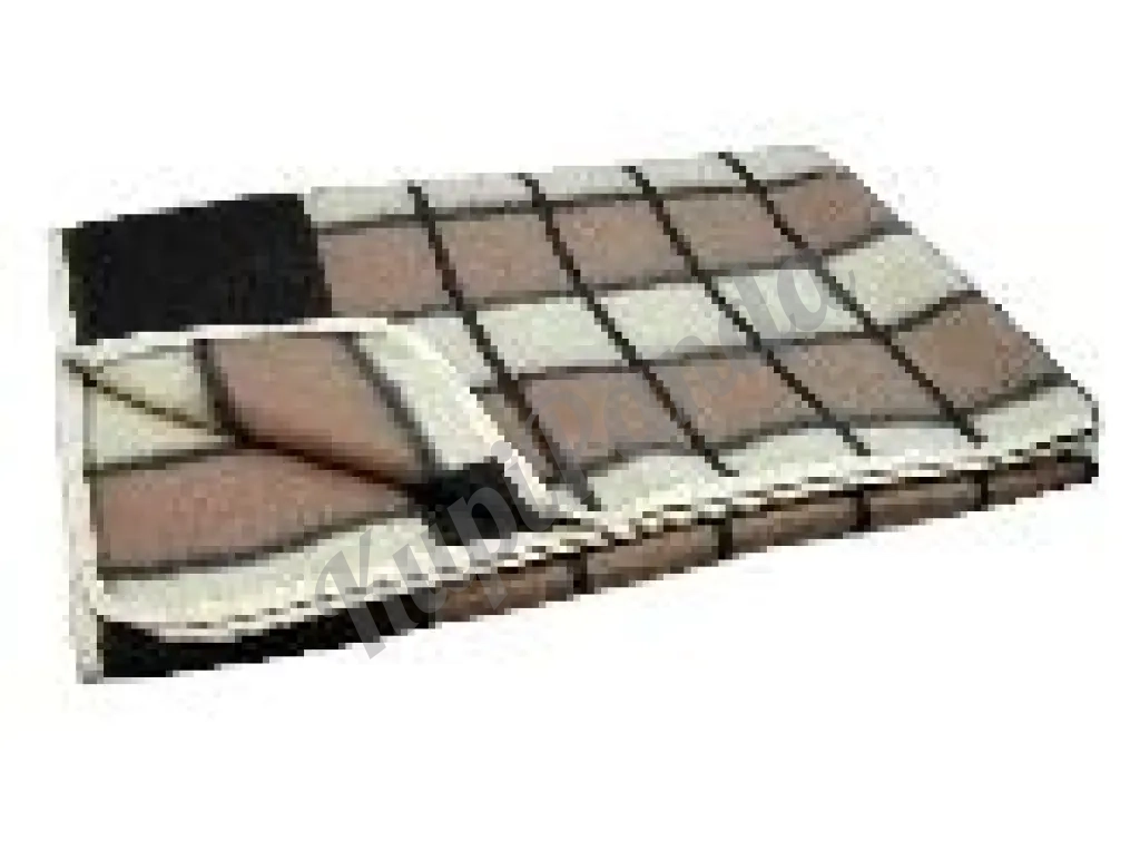 Собственного производства недорогие пледы и покрывала