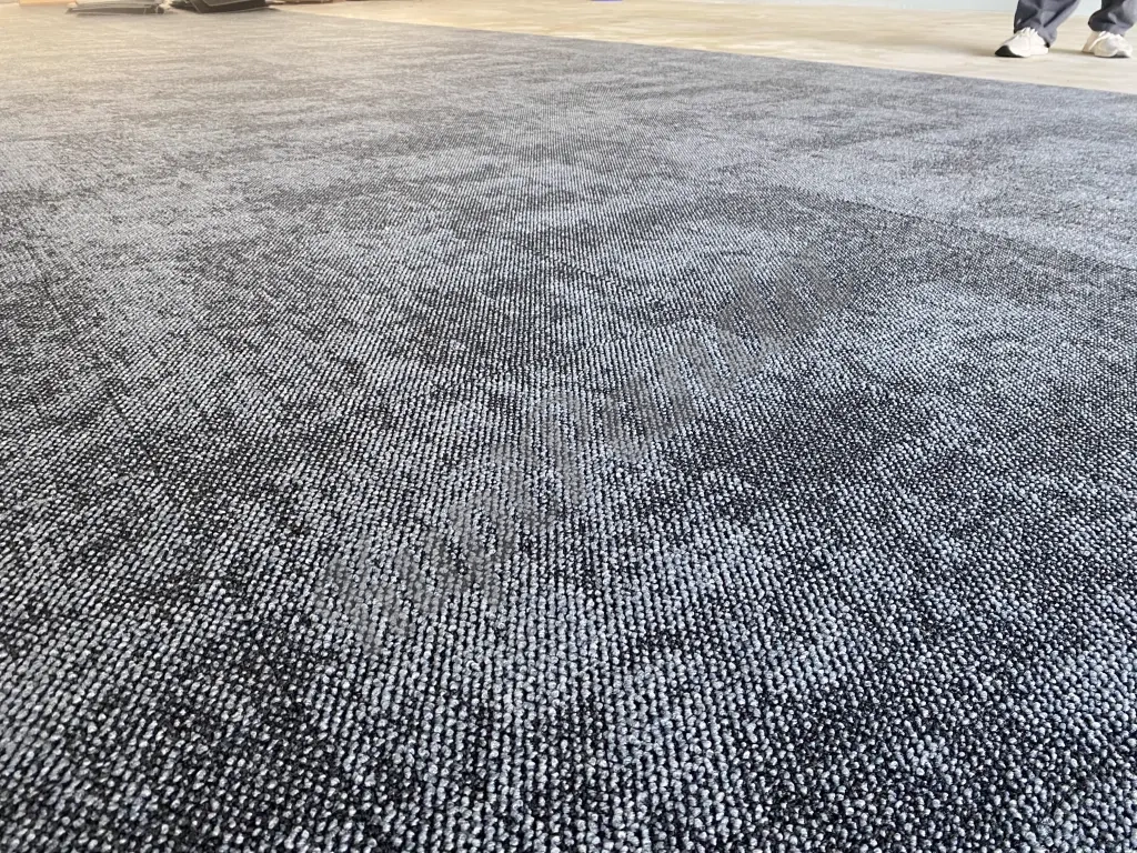 напольные покрытия