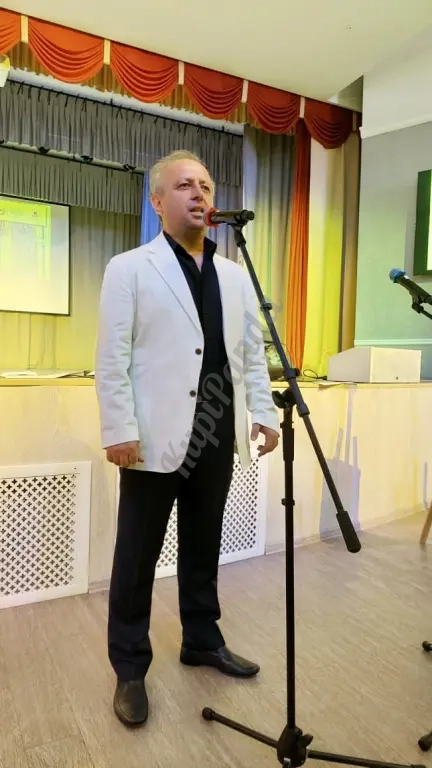 Выступление популярного поэта на вашем мероприятии или празднике