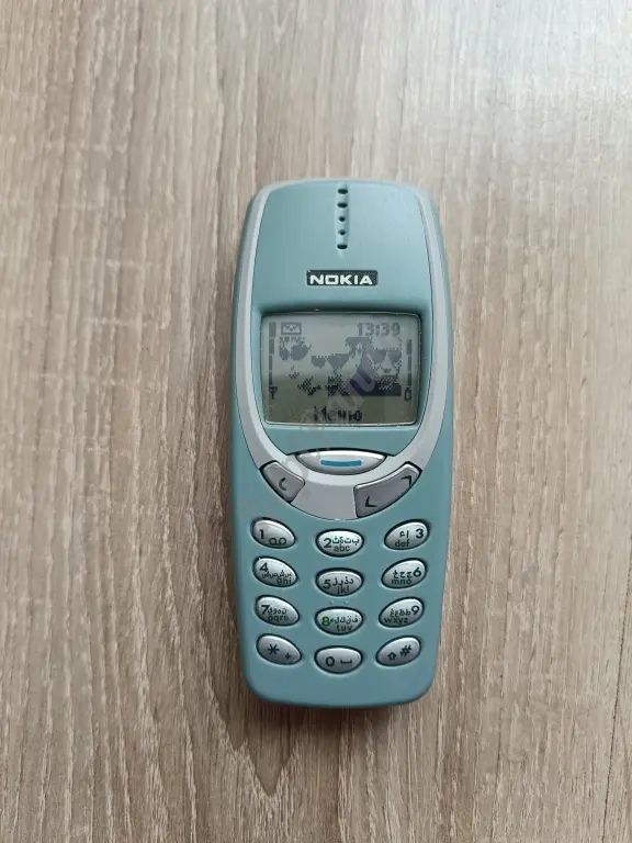 телефон Nokia 3310