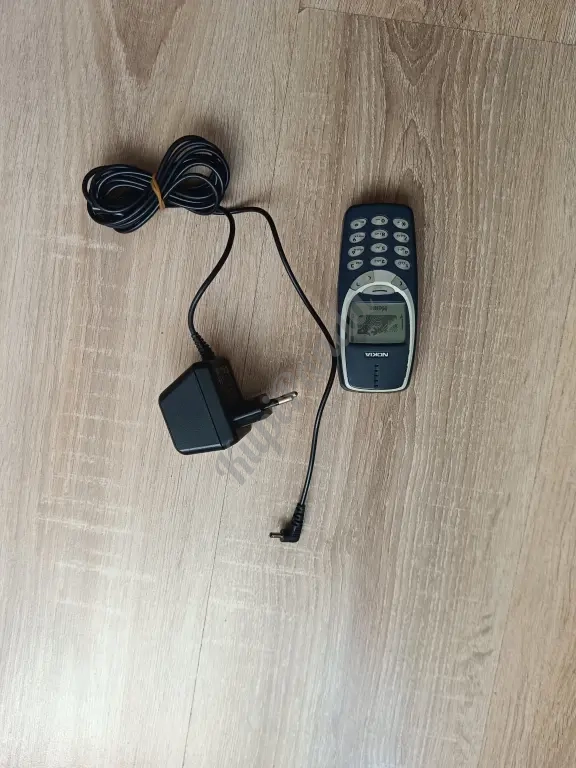 Nokia 3310 телефон