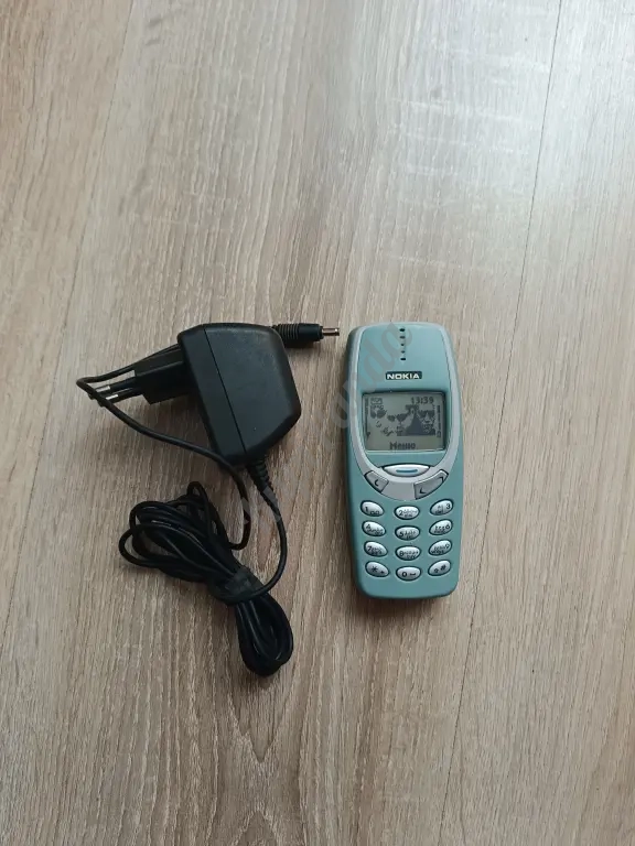 телефон Nokia 3310