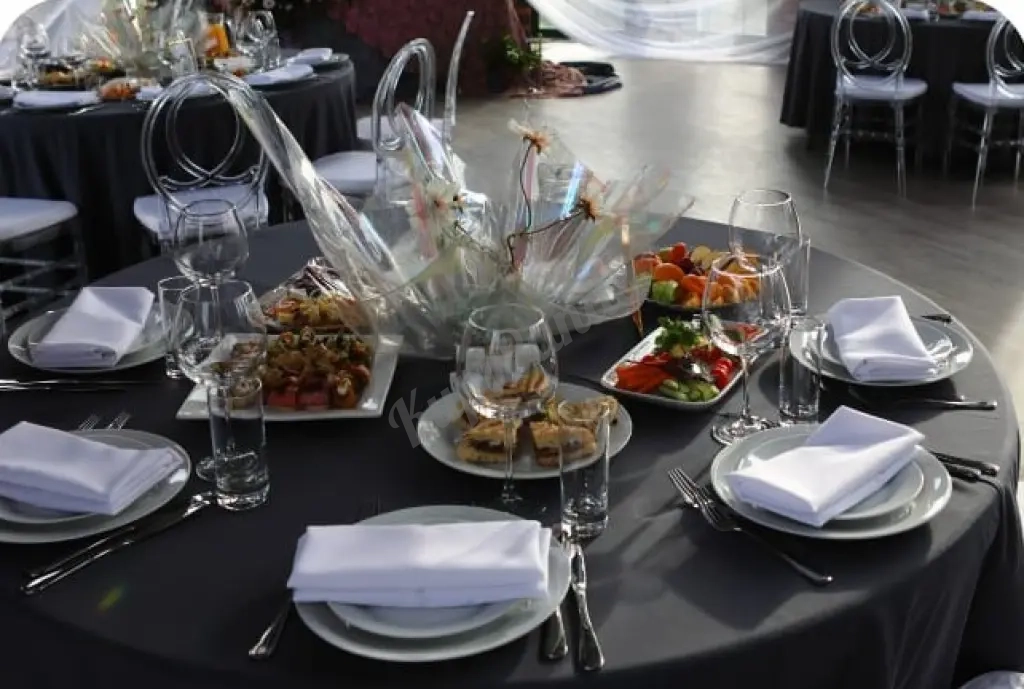 Банкет на свадьбу,кейтеринг и фуршет для свадеб в Москве и Подмосковье
