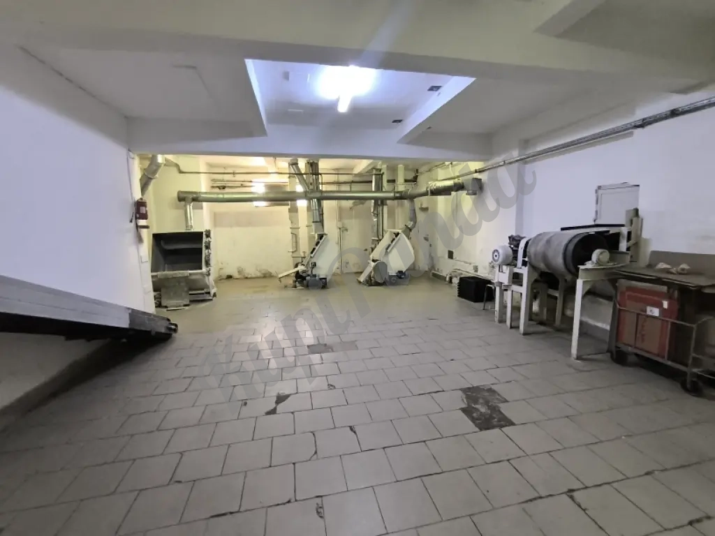 Склад, Здание Производство -5200м2