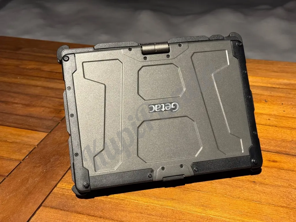 Защенный ноутбук трансформер Getac V110G5