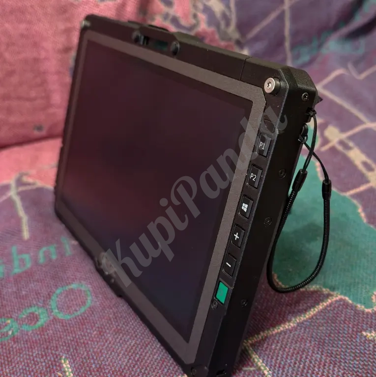 Новый защищенный планшет Getac UX10G2 с клавиатурой