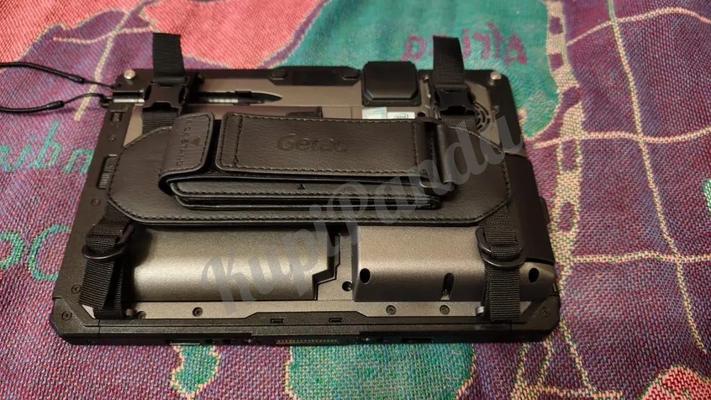 Новый защищенный планшет Getac UX10G2 с клавиатурой