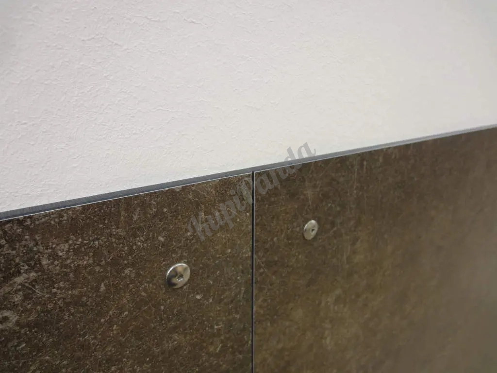 Ламинированный СМЛ или HPL-отбойники от ООО «ВКН СИСТЕМЫ»: Современное решение для внутренней отделки и защиты стен от ударов, защитные отбойные доски