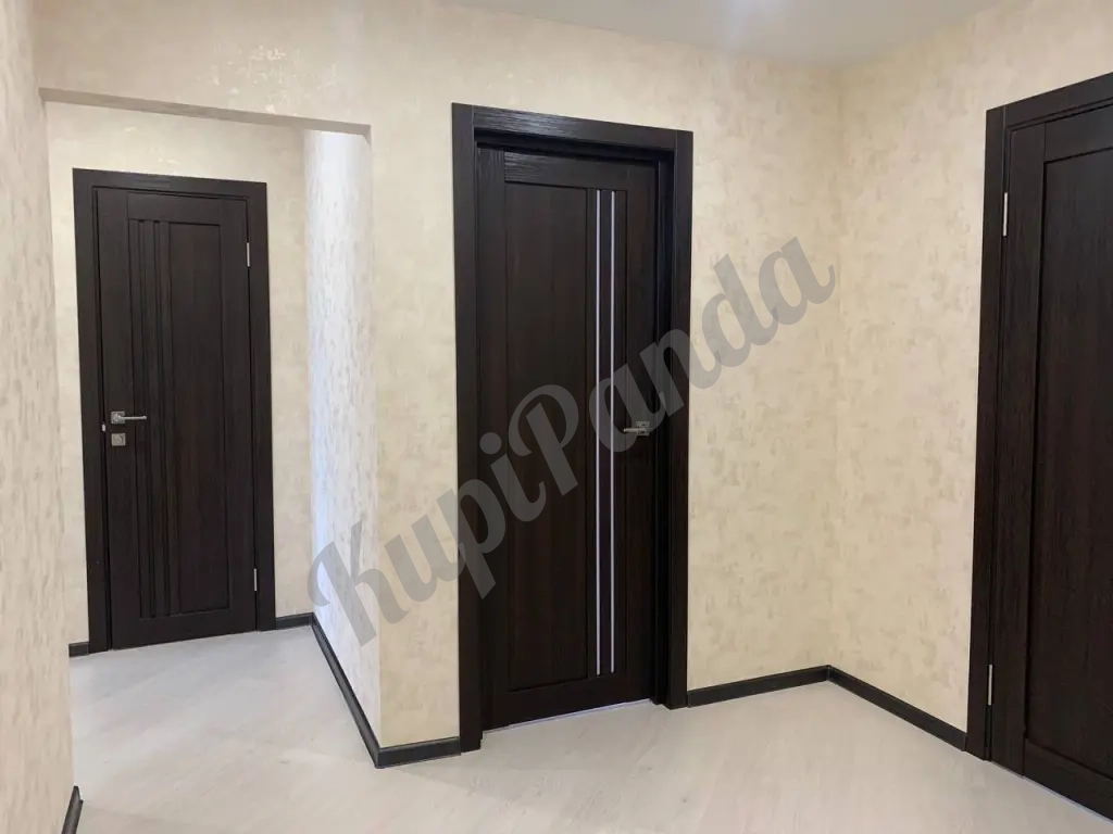 Поклейка обоев покраска кухни комнаты коридора