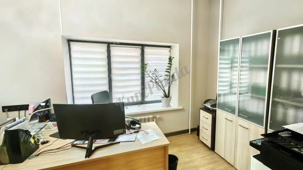 Офис с ремонтом и мебелью 120 м² 5 кабинетов