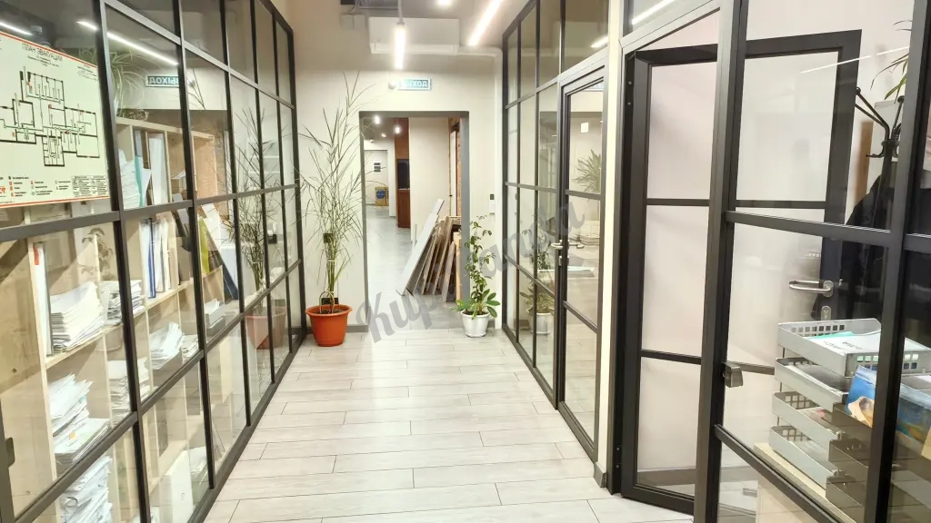 Офис с ремонтом и мебелью 120 м² 5 кабинетов