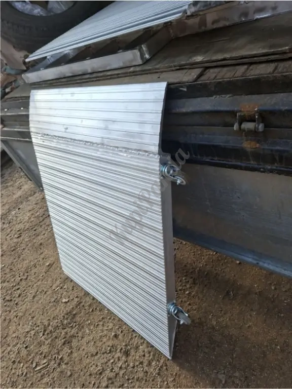 Мост погрузочный приставной ГКА 5.100.80.2/3MГ