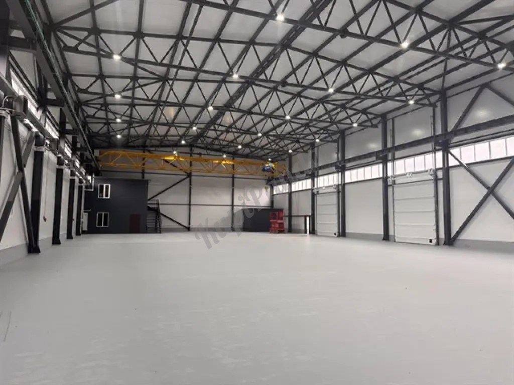 Аренда отапливаемого производственного помещения 1500 м² c кран-балкой на 10 т