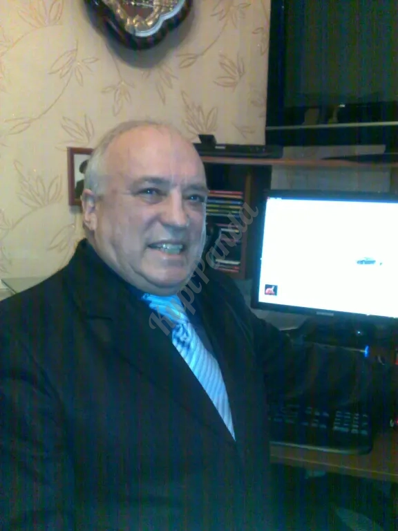 Оказываю разнообразные услуги.