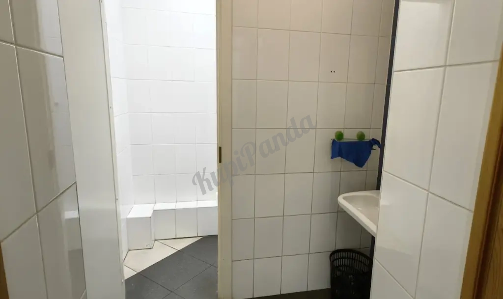 Офис в самом центре города 189 м² 1 линия