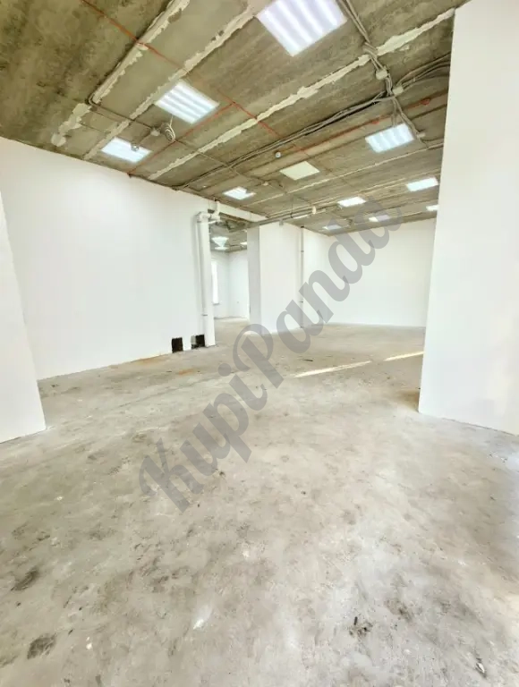 Помещение 140 м², два зала