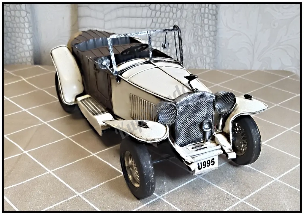 Rolls-Royce Phantom II 1932 Boat Tail Tourer