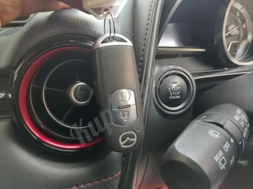 Продам автомобиль Mazda cx3