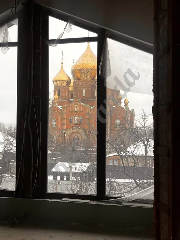 Продается двухэтажный дом в центре Луганска!