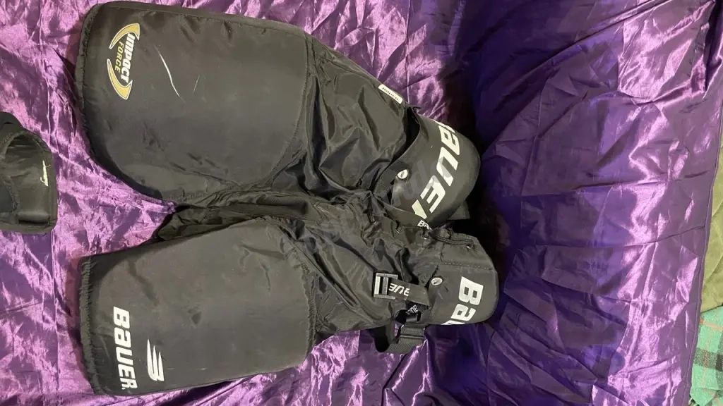 Хоккейная форма взрослая комплект Bauer