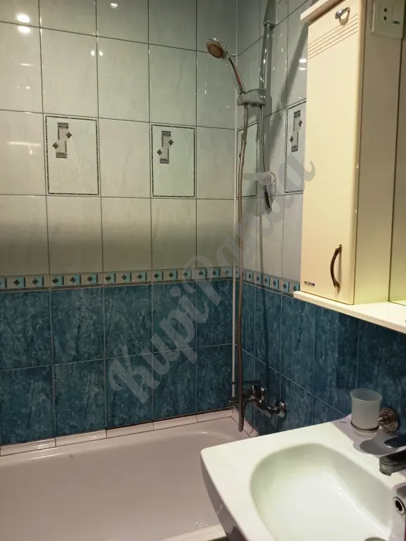 Сдам 1-к. квартиру в Ломоносове на длительный срок