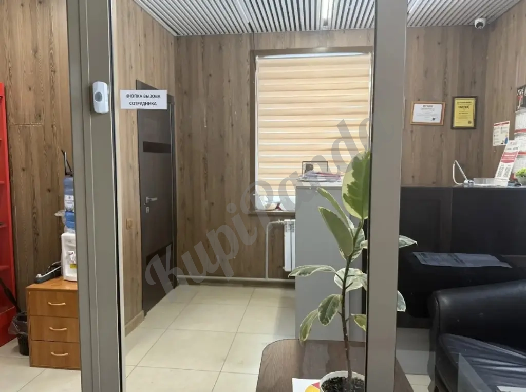 Автосервис 500 м² с клиентской зоной и территорией